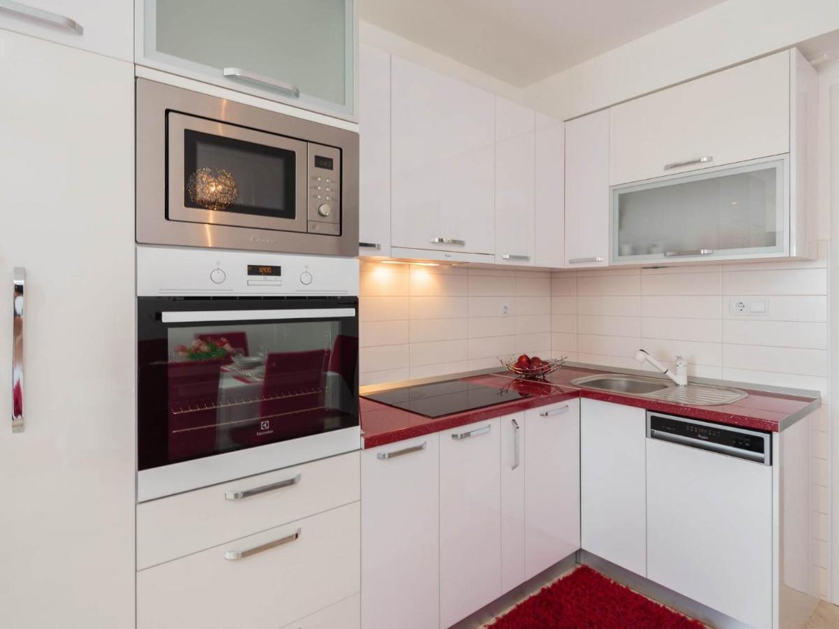 Apartment Lana St Supetar Exterior photo