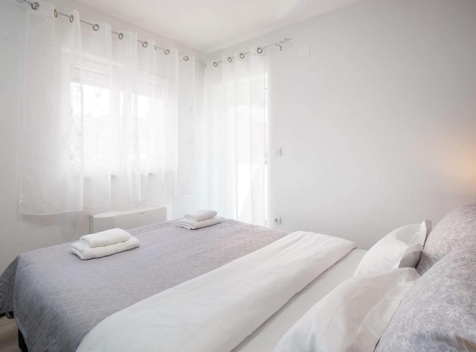 Apartment Lana St Supetar Exterior photo